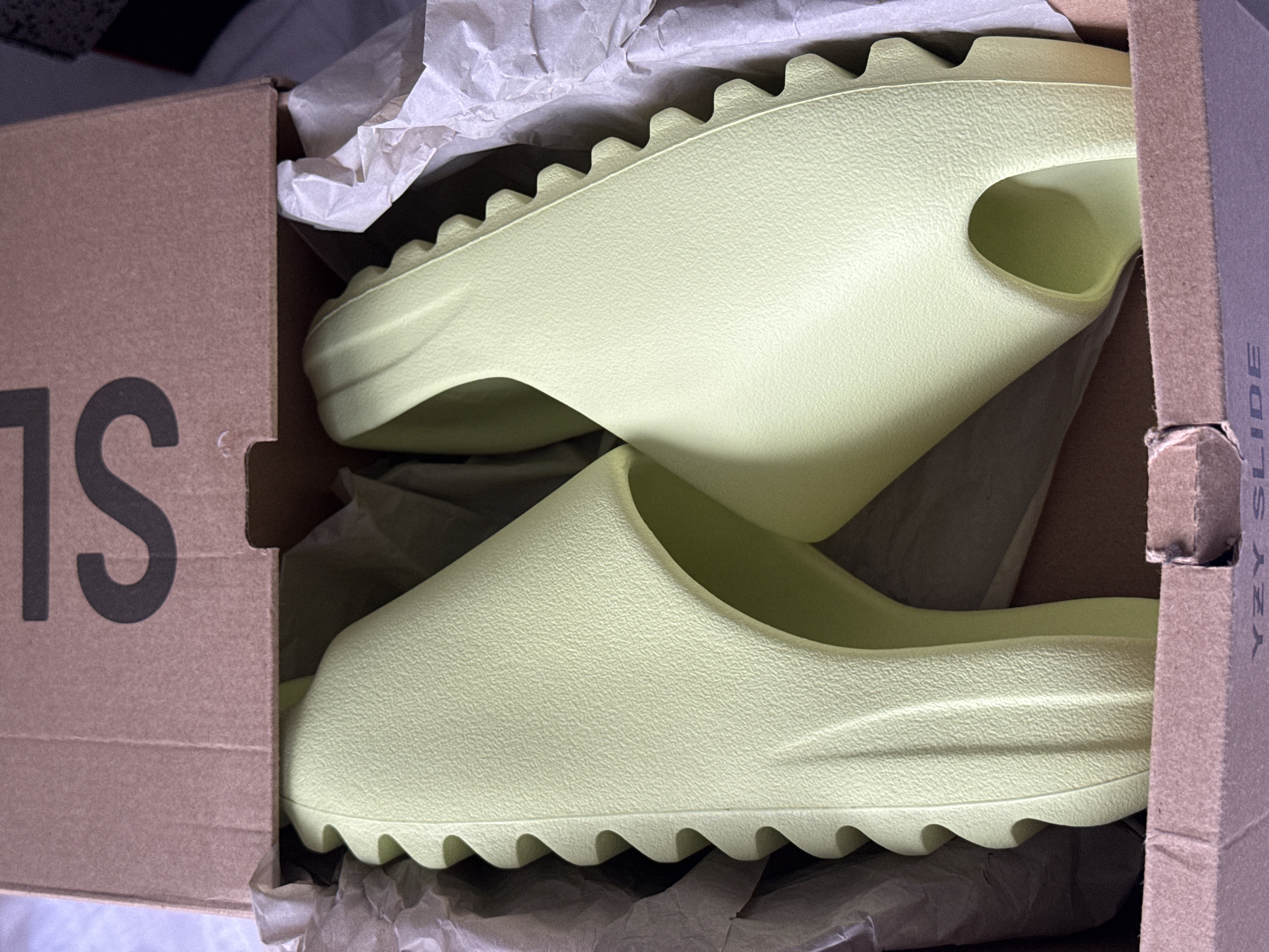 Adidas Yeezy Slide Glow Green